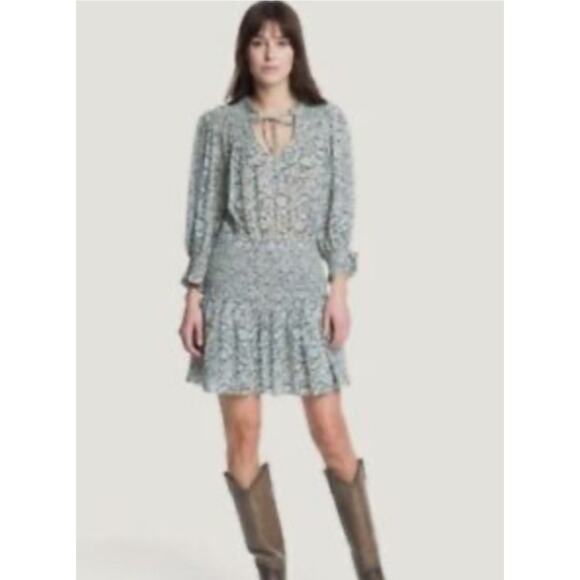Frye Women’s Smocked Boho Long Sleeve Dress size Large NWT - Picture 1 of 9